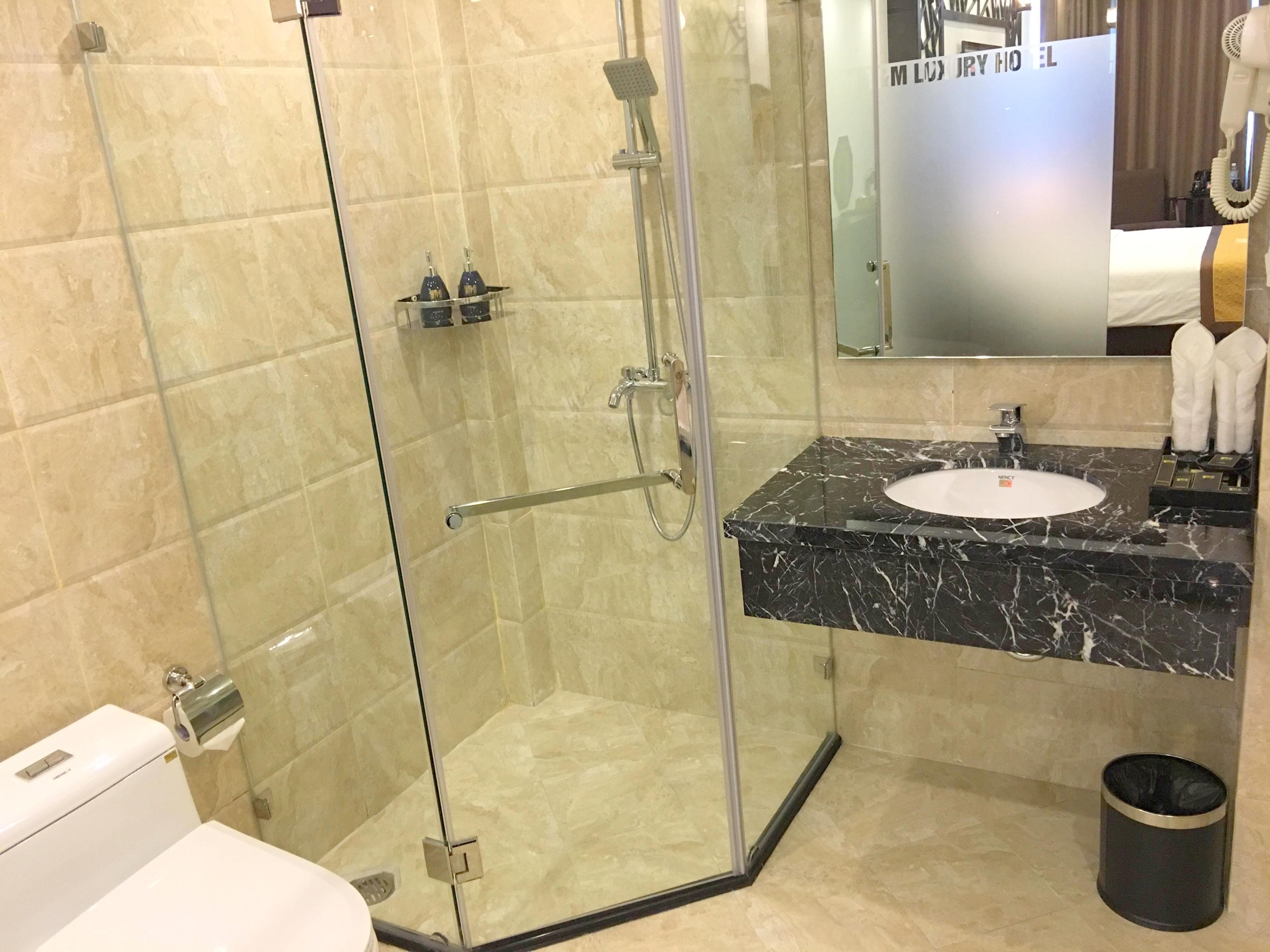 T&M Luxury Hotel Hanoï Extérieur photo